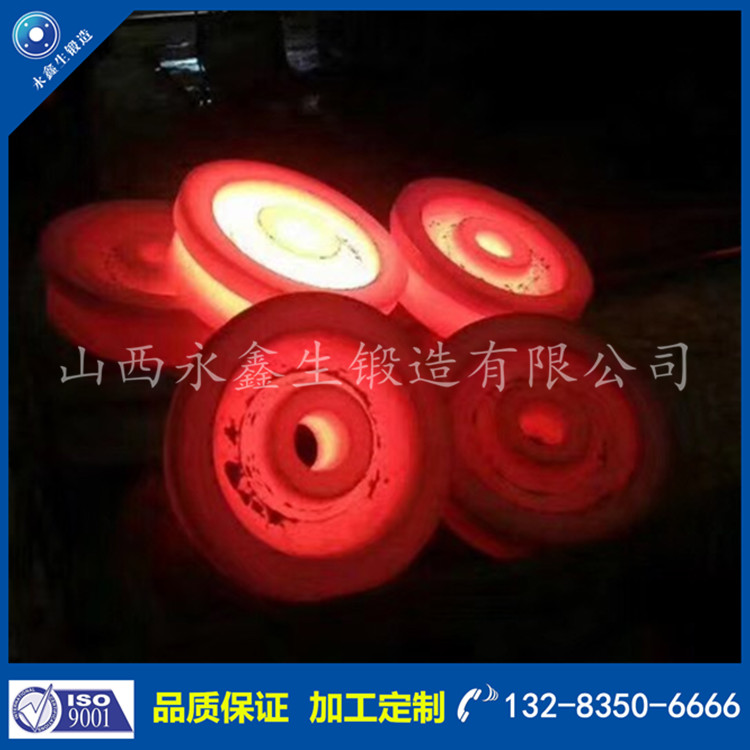 鍛造車輪.jpg 鍛造車輪.jpg